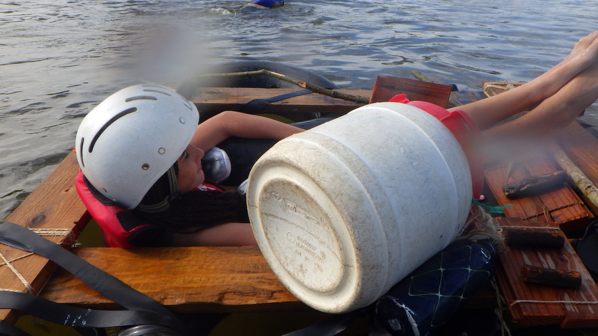 Radeaux bidon enfant